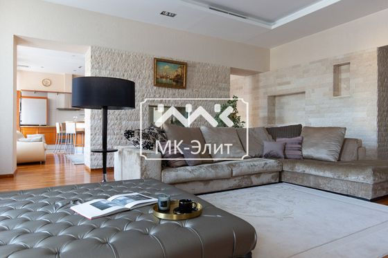 Продажа многокомнатной квартиры 256,2 м², 2/6 этаж