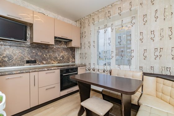 Продажа 2-комнатной квартиры 56,3 м², 1/10 этаж