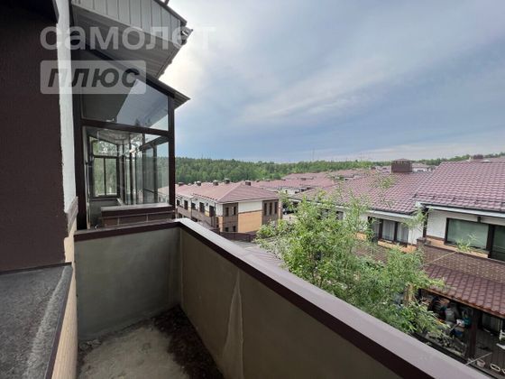 Продажа 4-комнатной квартиры 163,2 м², 2/2 этаж