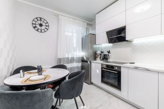 Продажа 2-комнатной квартиры 48 м², 24/25 этаж