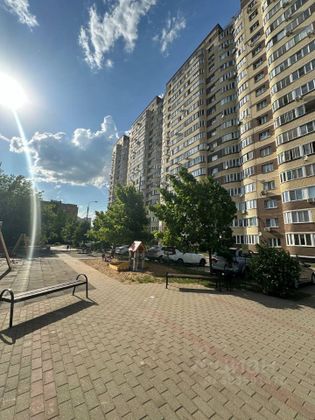 Продажа 1-комнатной квартиры 37,6 м², 3/19 этаж