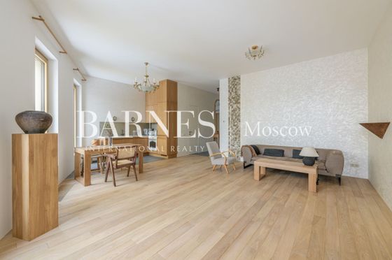 Продажа 3-комнатной квартиры 87 м², 5/8 этаж