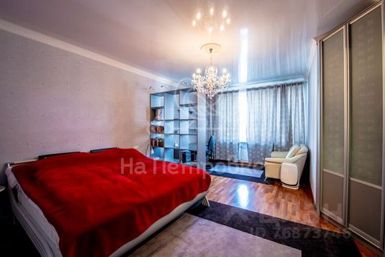 Продажа 4-комнатной квартиры 209 м², 4/9 этаж