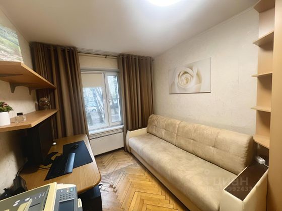 Продажа 3-комнатной квартиры 59 м², 1/9 этаж