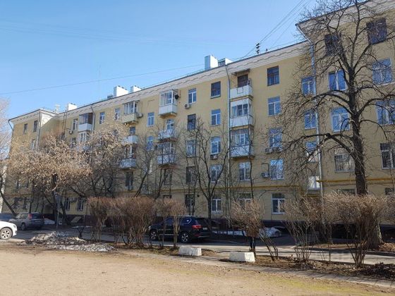 Продажа 2-комнатной квартиры 56 м², 1/5 этаж