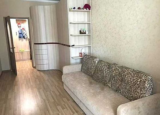 Продажа 1-комнатной квартиры 49 м², 4/6 этаж