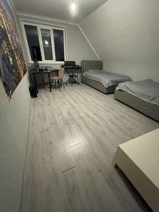 Продажа дома, 220 м², с участком 10 м²