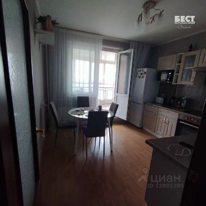 Продажа 2-комнатной квартиры 64 м², 25/25 этаж