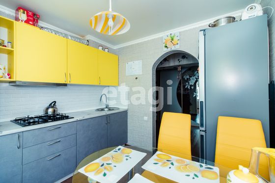 Продажа 2-комнатной квартиры 59 м², 1/3 этаж