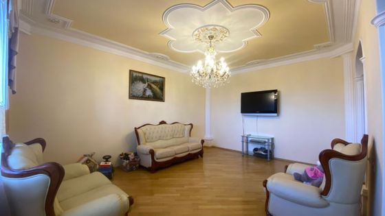 Продажа 3-комнатной квартиры 101,9 м², 2/9 этаж