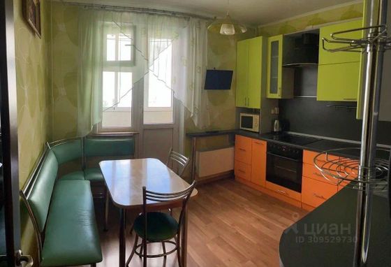 Продажа 3-комнатной квартиры 82,3 м², 21/22 этаж