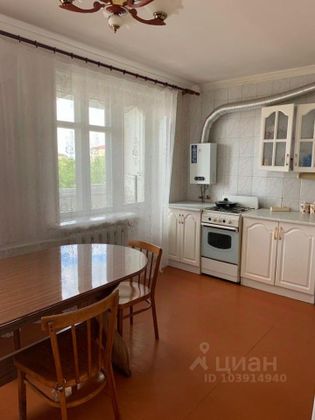 Продажа 3-комнатной квартиры 82 м², 5/5 этаж