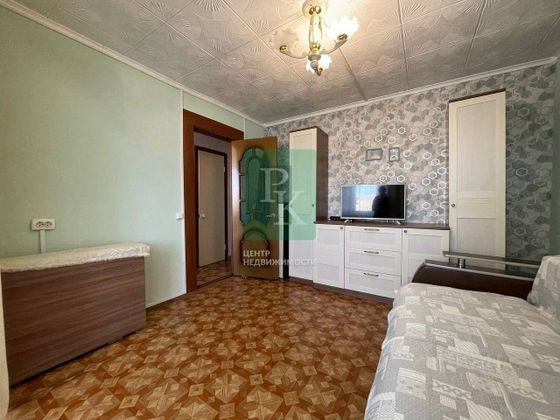 Продажа 1-комнатной квартиры 40 м², 3/4 этаж