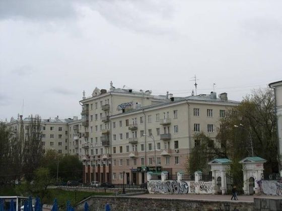 Продажа 2-комнатной квартиры 54,2 м², 1/7 этаж