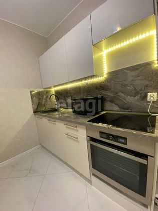 Продажа 2-комнатной квартиры 60 м², 3/4 этаж