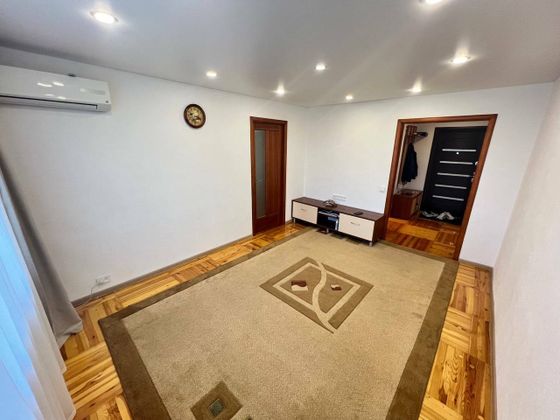 Продажа 3-комнатной квартиры 53 м², 3/9 этаж