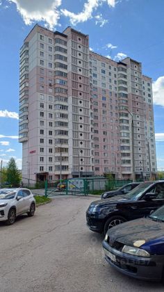 Продажа 2-комнатной квартиры 60 м², 13/18 этаж