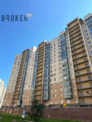 Продажа 1-комнатной квартиры 37,7 м², 2/19 этаж