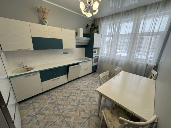 Продажа 2-комнатной квартиры 62,5 м², 2/4 этаж