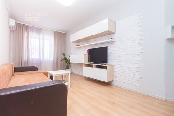 Продажа 2-комнатной квартиры 56,9 м², 13/18 этаж