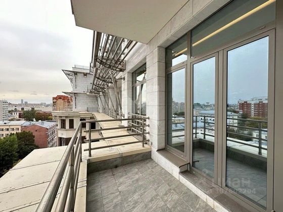 Продажа 3-комнатной квартиры 184,2 м², 9/10 этаж