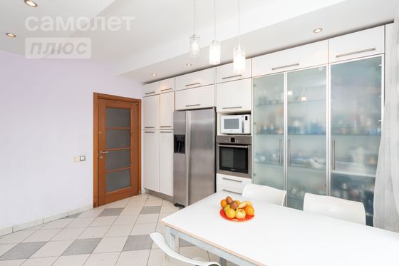 Продажа 3-комнатной квартиры 93,9 м², 5/14 этаж