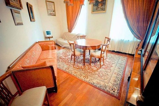 Продажа 3-комнатной квартиры 108 м², 4/4 этаж