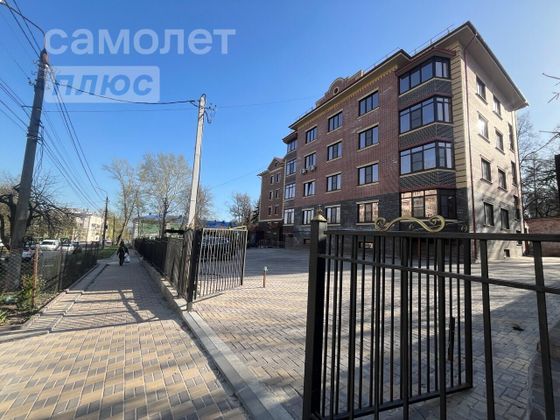 Продажа 2-комнатной квартиры 65 м², 2/4 этаж