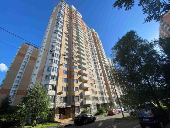 Продажа 3-комнатной квартиры 131,2 м², 2/25 этаж