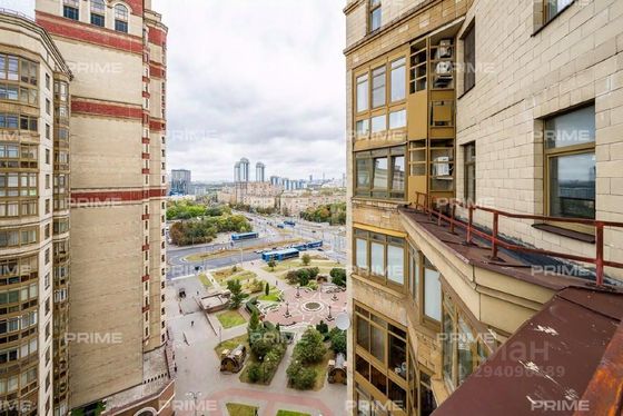 Продажа 3-комнатной квартиры 136,2 м², 13/15 этаж