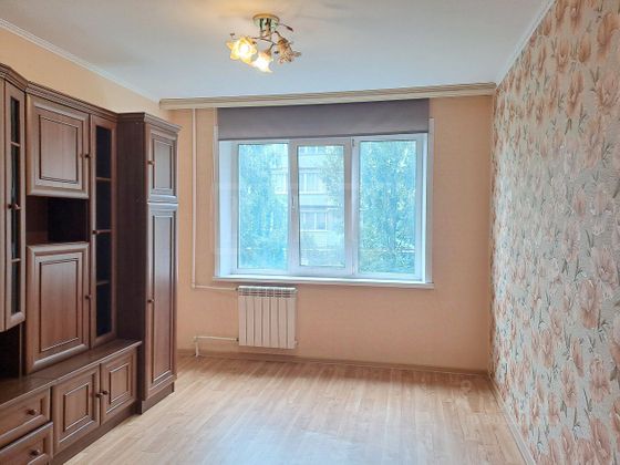 Продажа 2-комнатной квартиры 49,6 м², 2/5 этаж