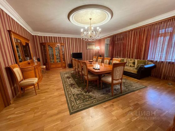 Продажа 3-комнатной квартиры 133,6 м², 2/8 этаж