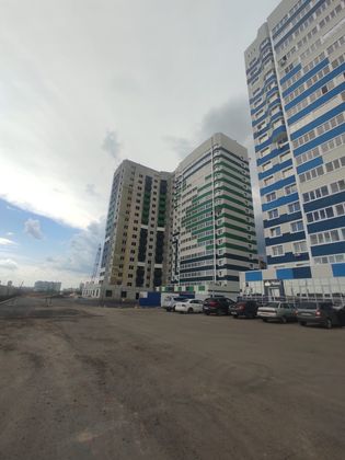 Продажа 2-комнатной квартиры 64 м², 12/17 этаж