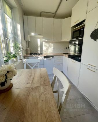 Продажа 3-комнатной квартиры 64 м², 4/9 этаж