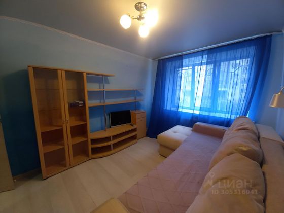 Продажа 2-комнатной квартиры 41 м², 1/5 этаж