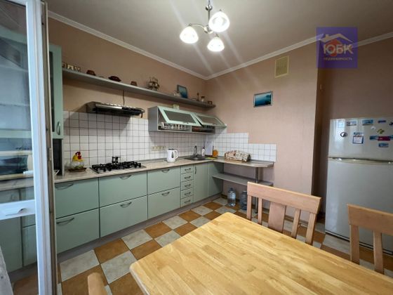 Продажа 2-комнатной квартиры 63 м², 9/9 этаж