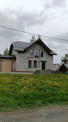 Продажа дома, 259 м², с участком 8 соток