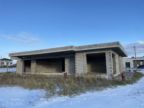 Продажа дома, 190 м², с участком 15,4 сотки