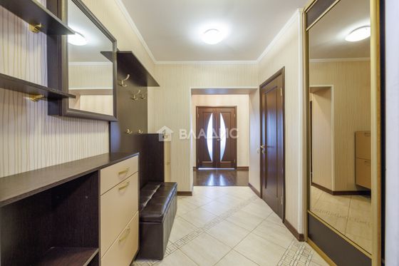 Продажа 3-комнатной квартиры 97,6 м², 8/10 этаж