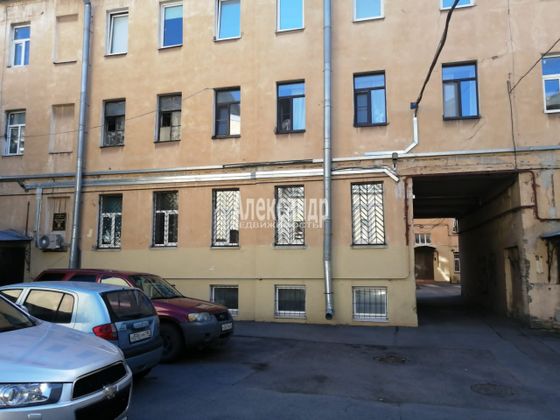 Продажа 4-комнатной квартиры 77,2 м², 2/4 этаж