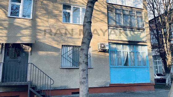 Продажа 2-комнатной квартиры 50 м², 1/5 этаж