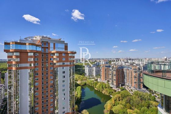 Продажа 4-комнатной квартиры 216,4 м², 30/31 этаж