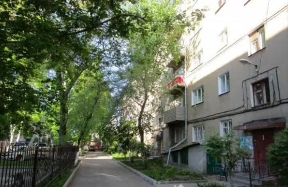 Продажа 2-комнатной квартиры 52 м², 1/5 этаж