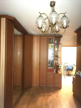 Продажа 3-комнатной квартиры 52 м², 1/9 этаж