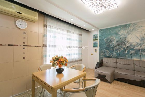 Продажа 3-комнатной квартиры 82,8 м², 4/4 этаж