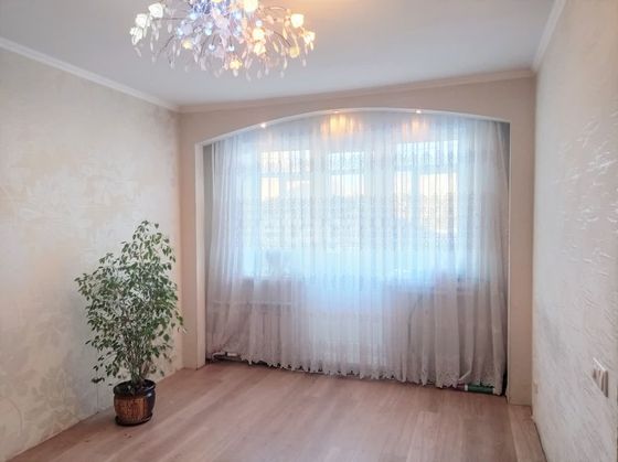 Продажа 3-комнатной квартиры 57,9 м², 2/5 этаж