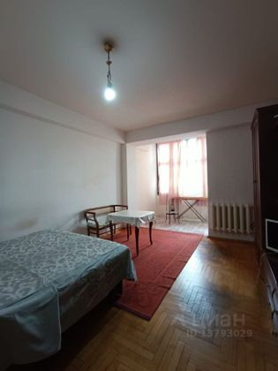 Продажа 2-комнатной квартиры 60 м², 2/12 этаж