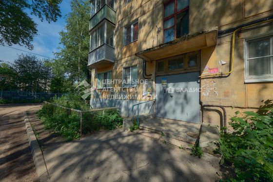 Продажа 2-комнатной квартиры 44 м², 4/4 этаж