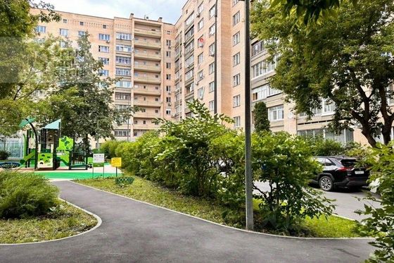 Продажа 3-комнатной квартиры 135 м², 9/10 этаж