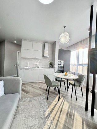 Продажа 2-комнатной квартиры 52 м², 13/17 этаж